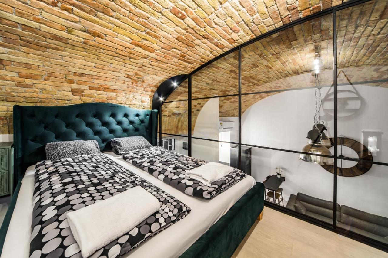 Spacious Loft In The Heart Of Downtown Budapest Exterior photo